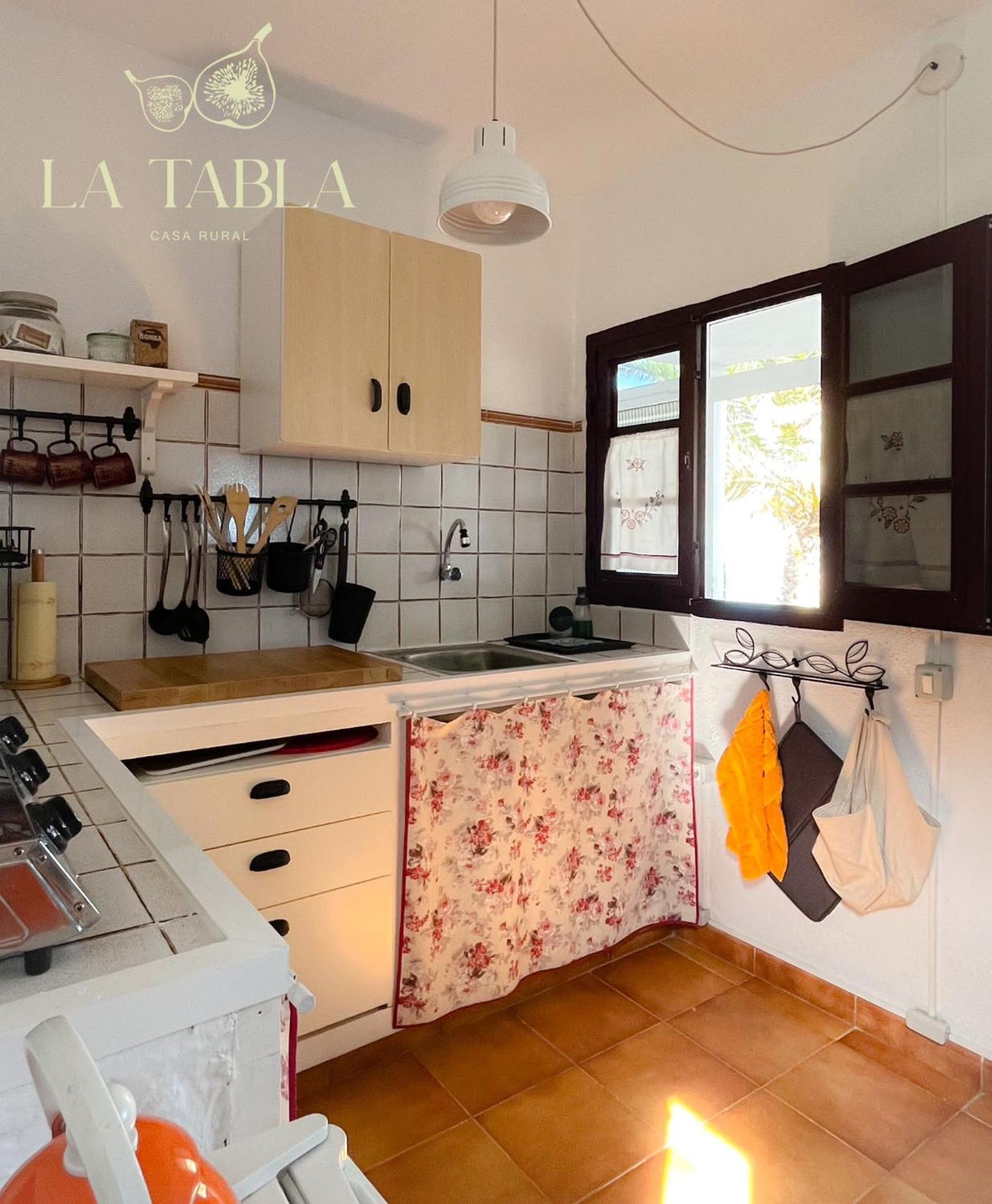 La Tabla Casa Rural Сабиноса Экстерьер фото